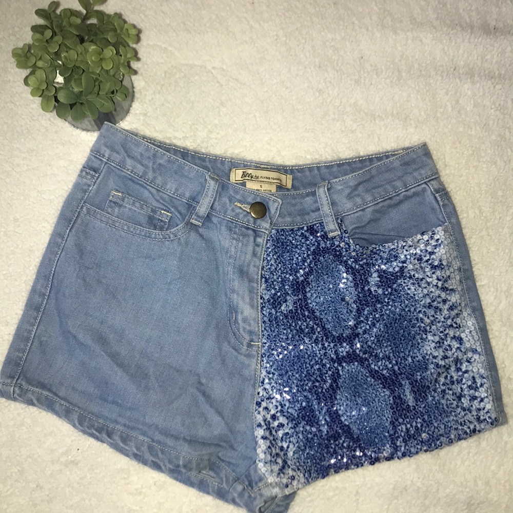 Billy by Flying Tomato Sequin Snakeskin Shorts